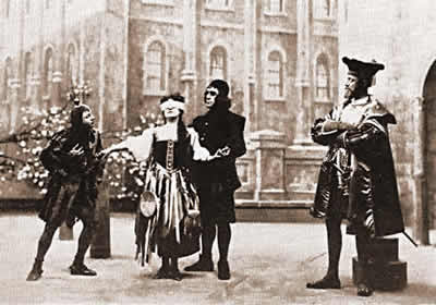 C. Herbert Workman as Jack Point, Lilian Coomber as Elsie Maynard, John Clulow as Wilfred Shadbolt, and Alec Johnstone as Sir Richard Cholmondeley, 1906